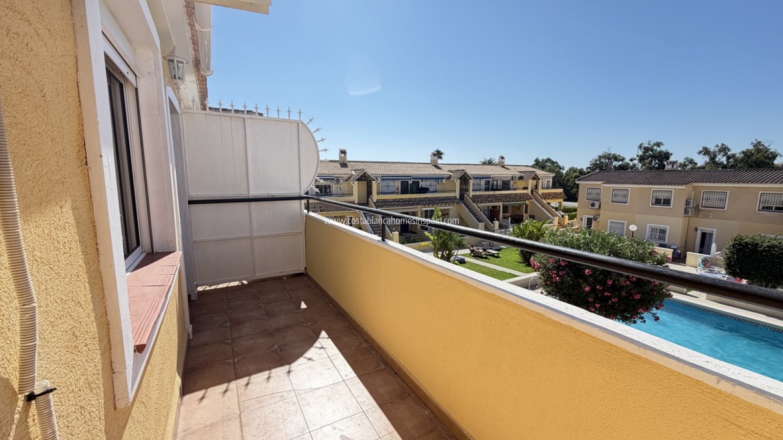 Sale - Apartment - Villamartin