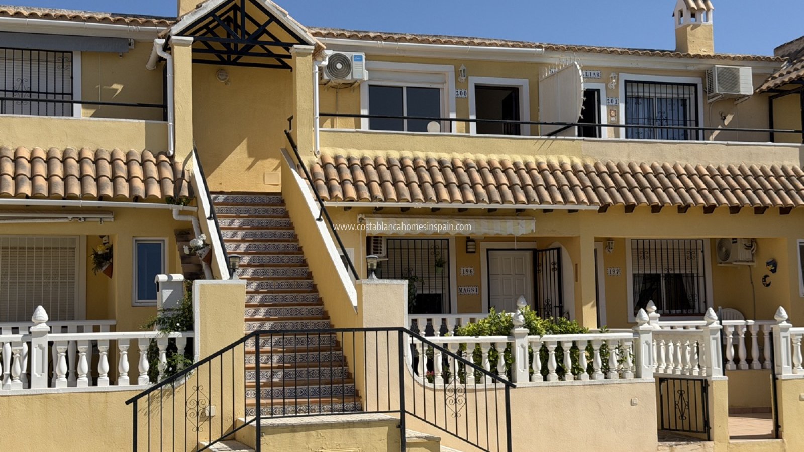 Sale - Apartment - Villamartin