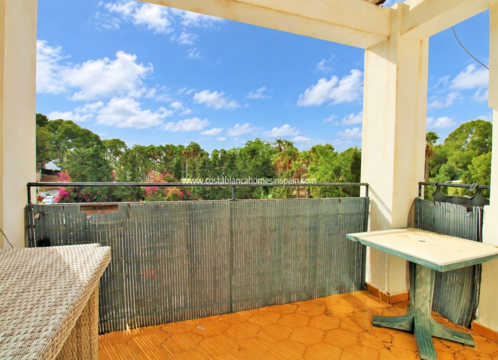 Sale - Apartment - Villamartin