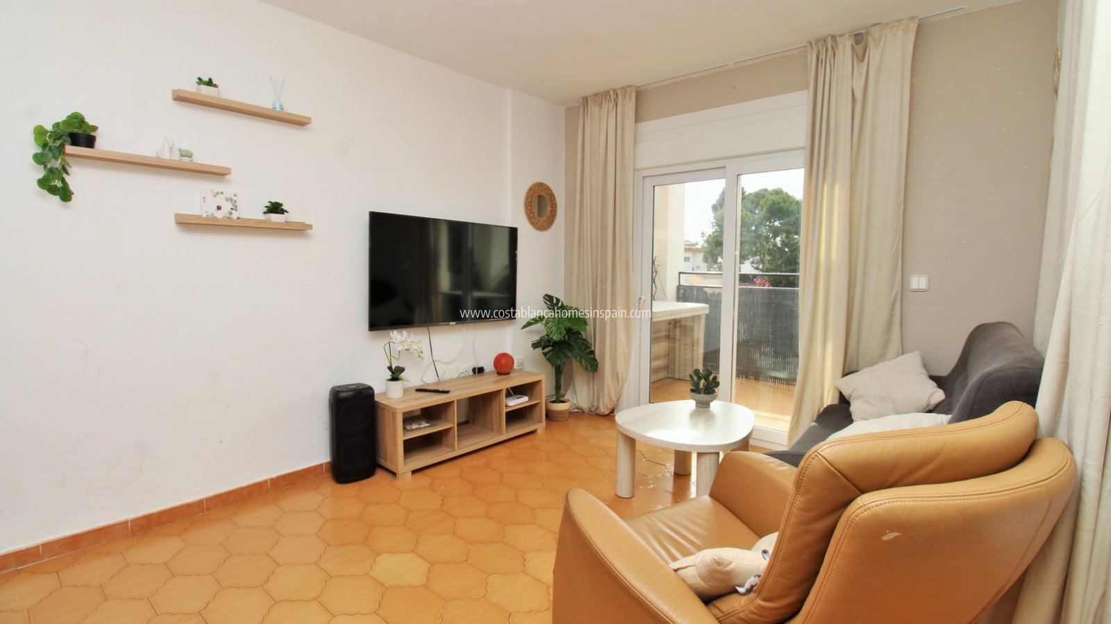 Sale - Apartment - Villamartin