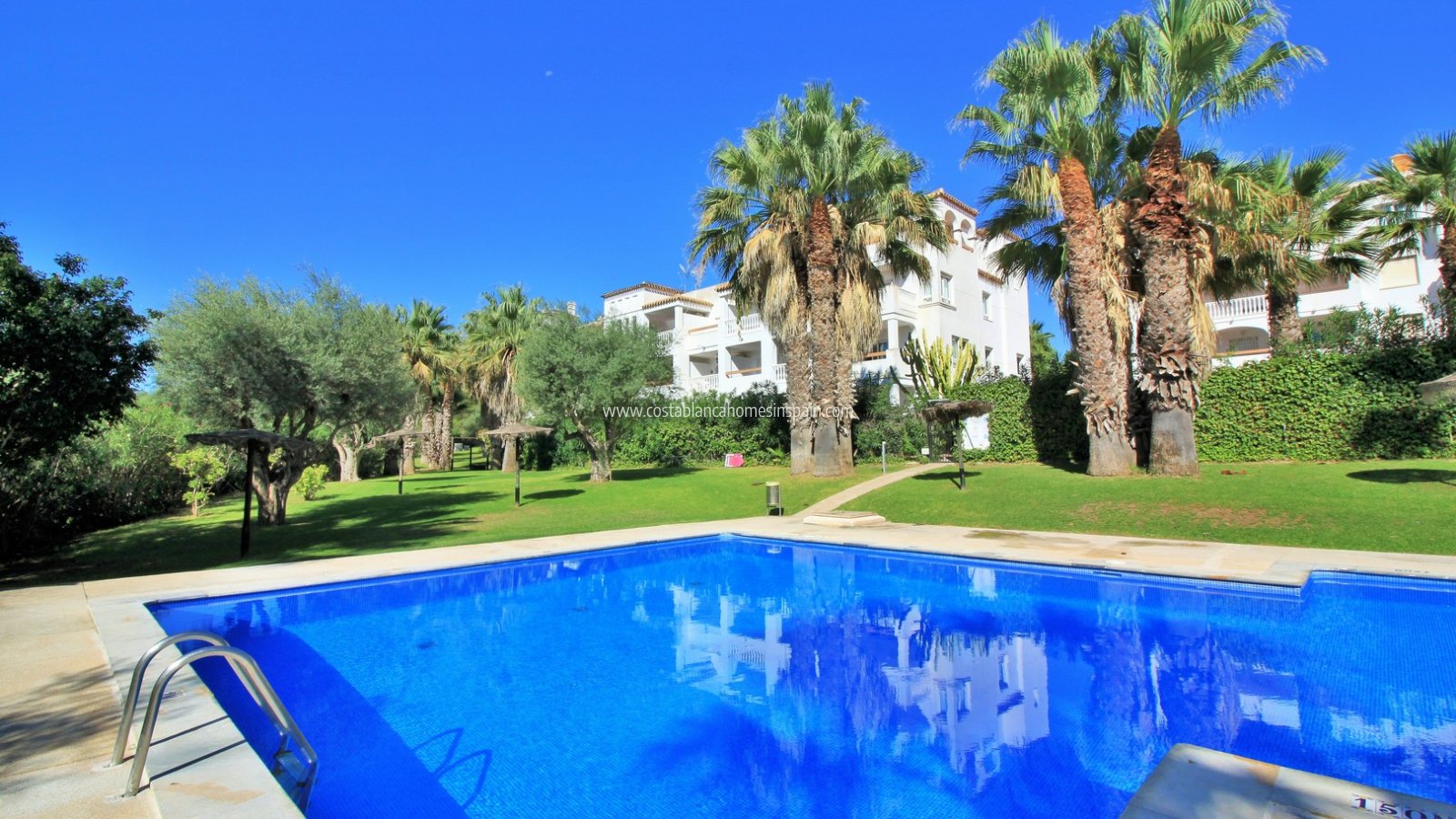 Sale - Apartment - Villamartin