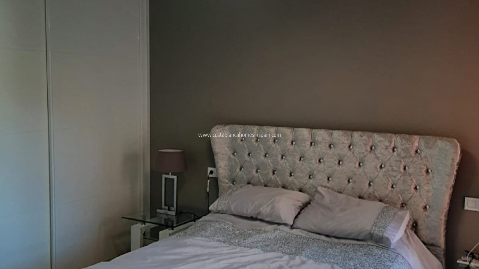 Sale - Apartment - Villamartin