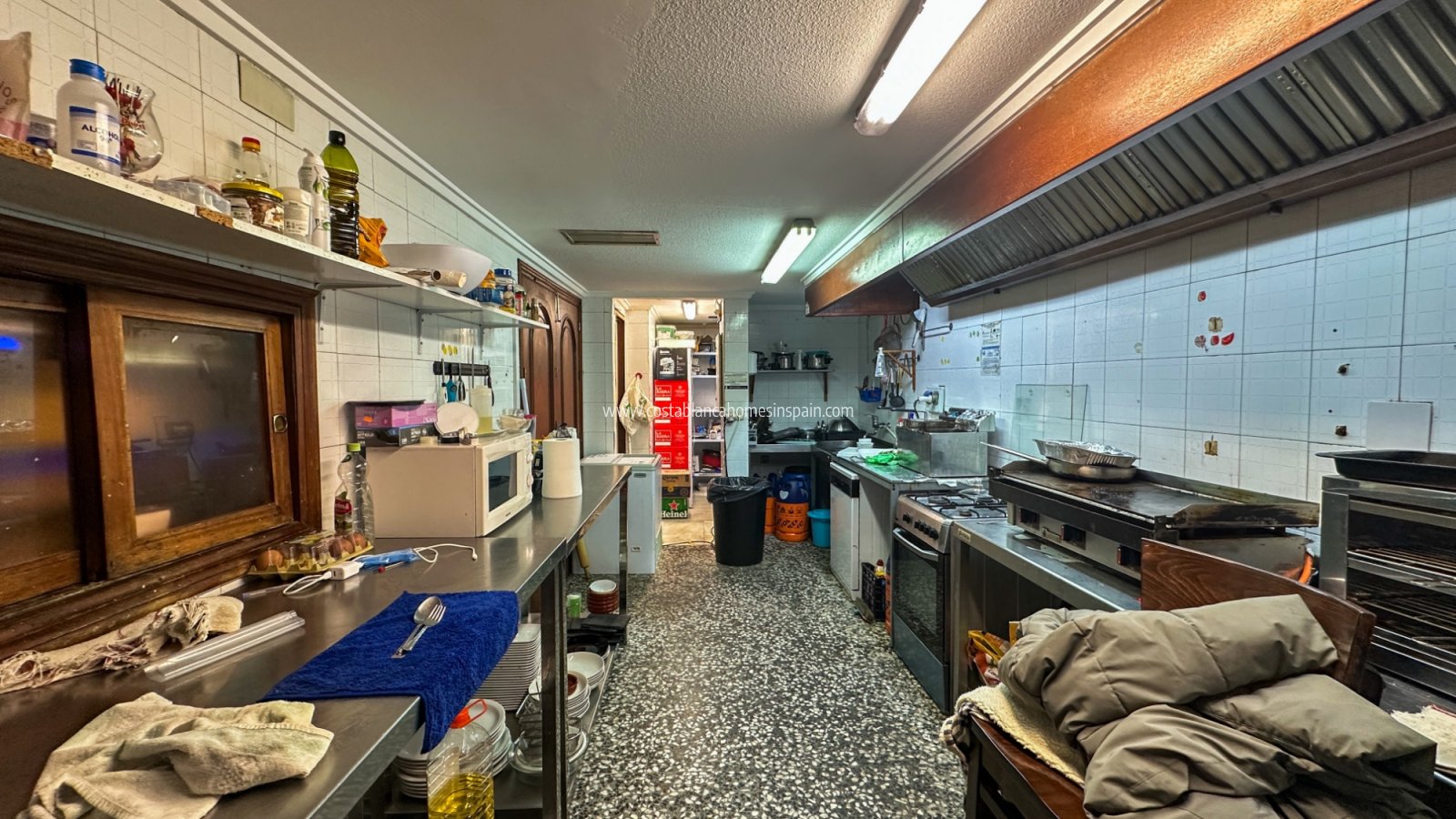Sale - Commercial - Torrevieja - Playa del Cura
