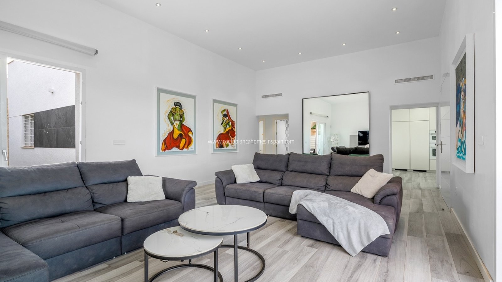 Sale - Detached Villa - Algorfa