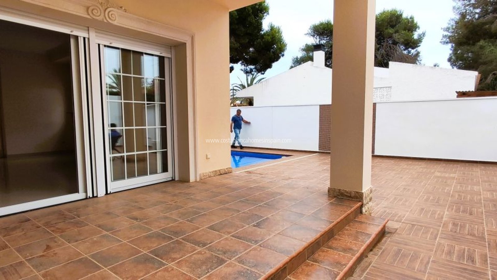 Sale - Detached Villa - Cabo Roig
