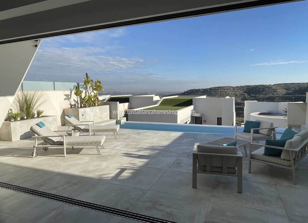 Sale - Detached Villa - Ciudad Quesada