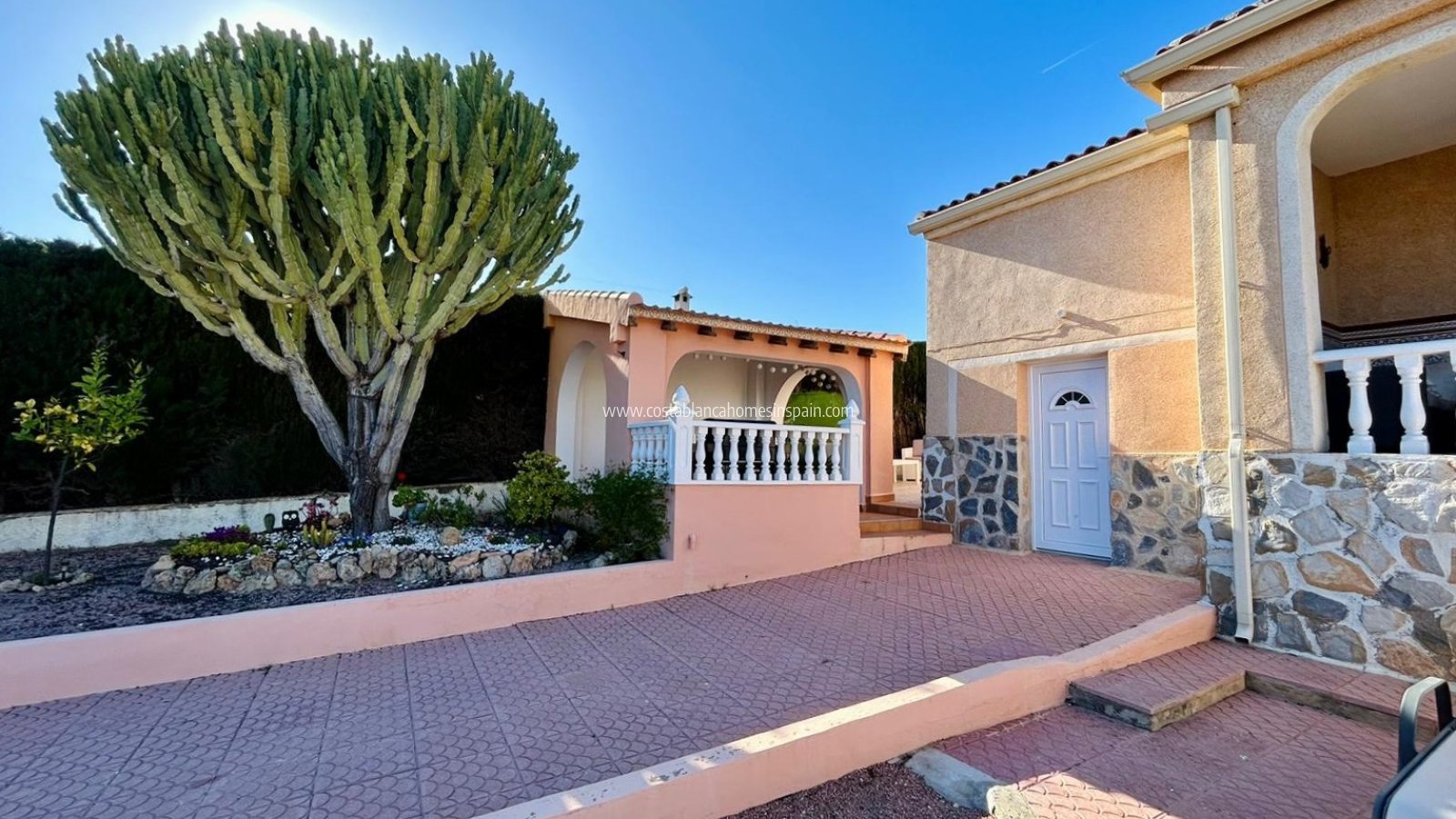 Sale - Detached Villa - Ciudad Quesada