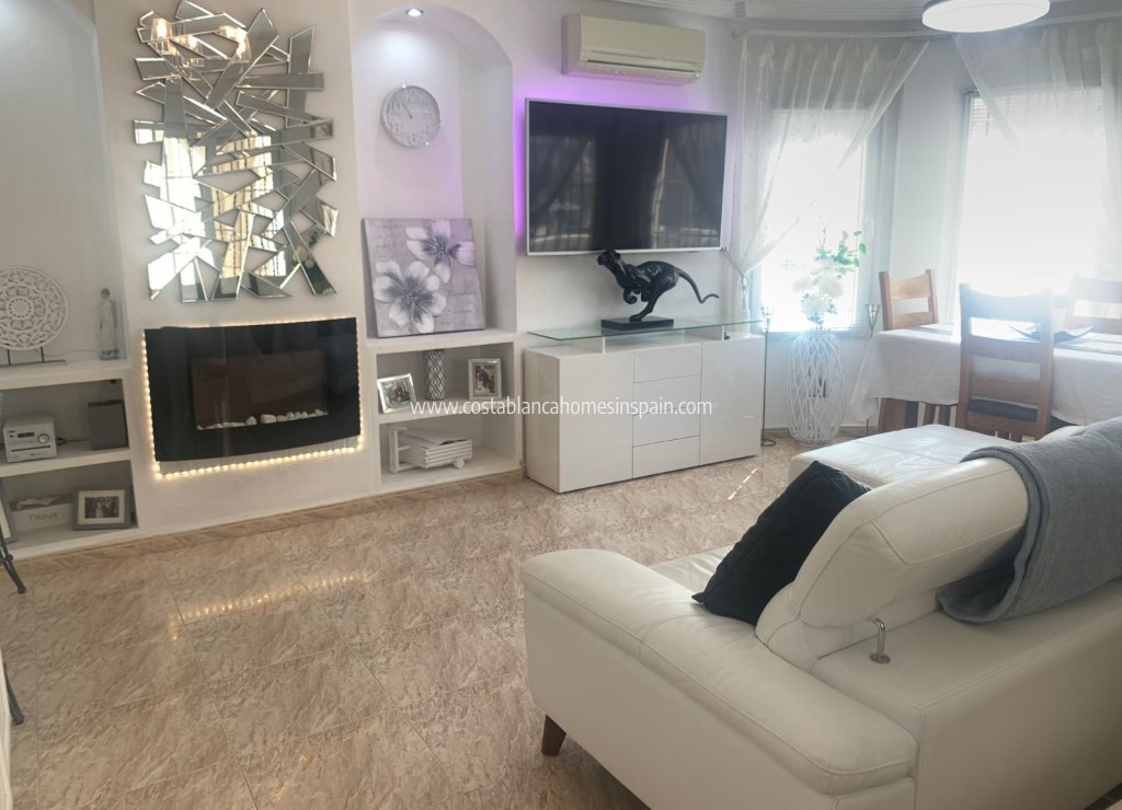 Sale - Detached Villa - Los Altos