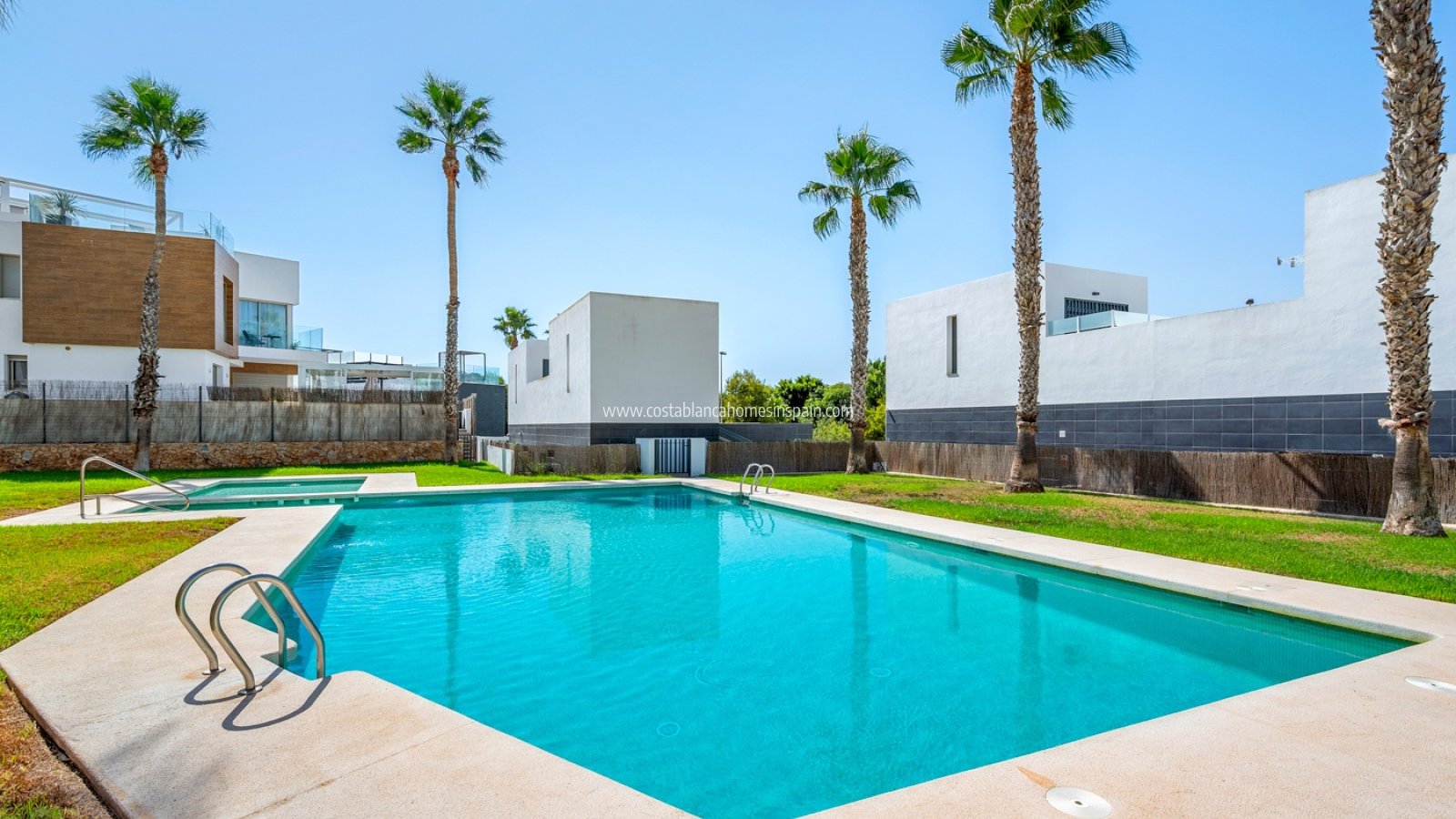 Sale - Detached Villa - Orihuela Costa - Villamartin