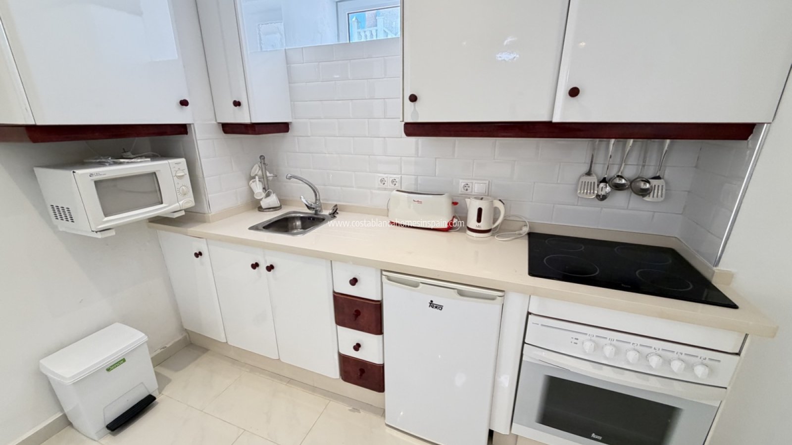 Sale - Detached Villa -  - Torremendo