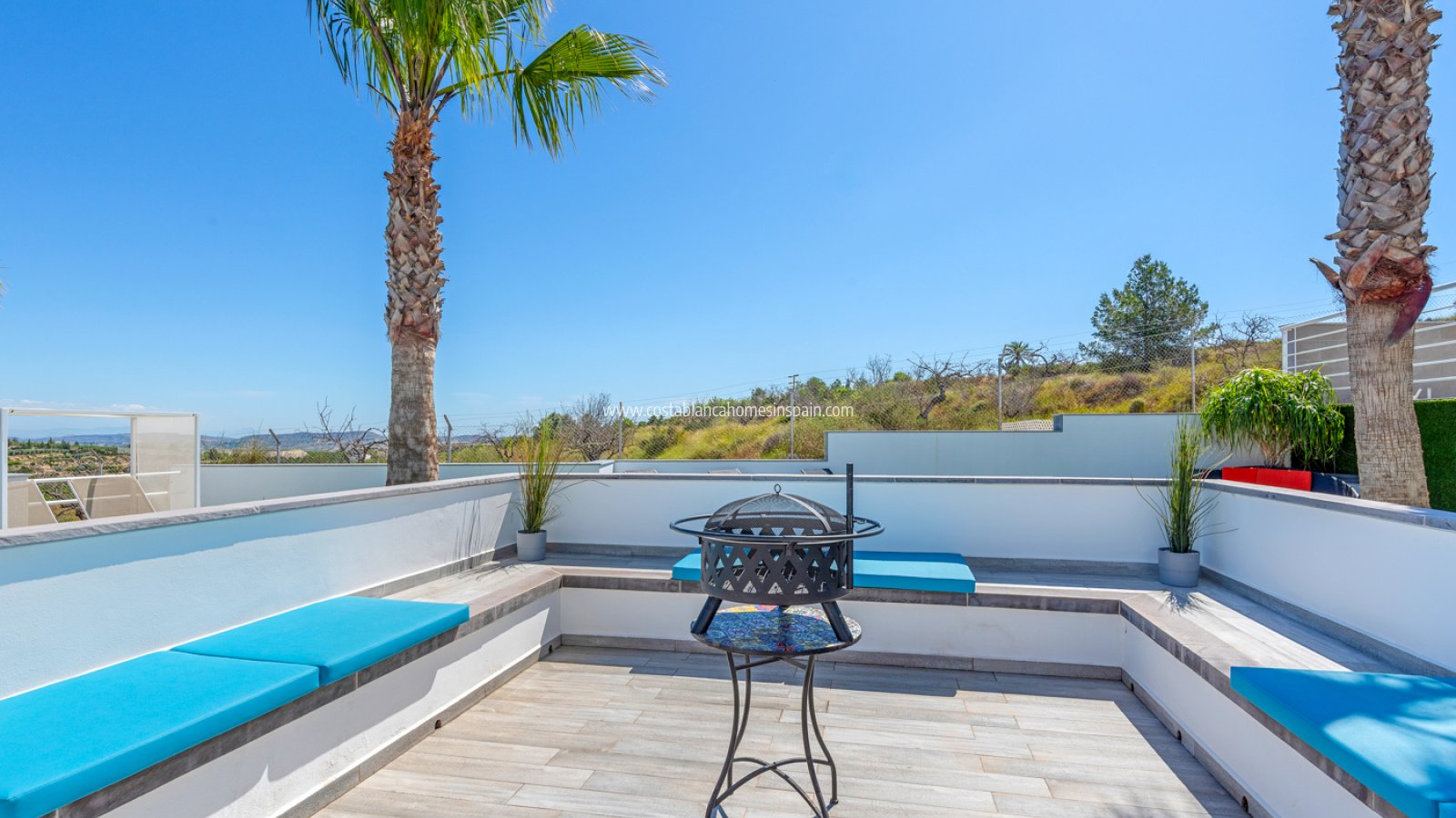 Sale - Detached Villa -  - Torremendo