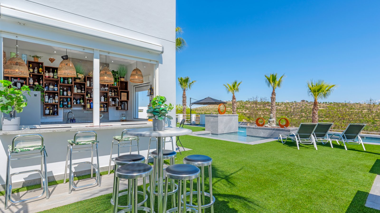 Sale - Detached Villa -  - Torremendo