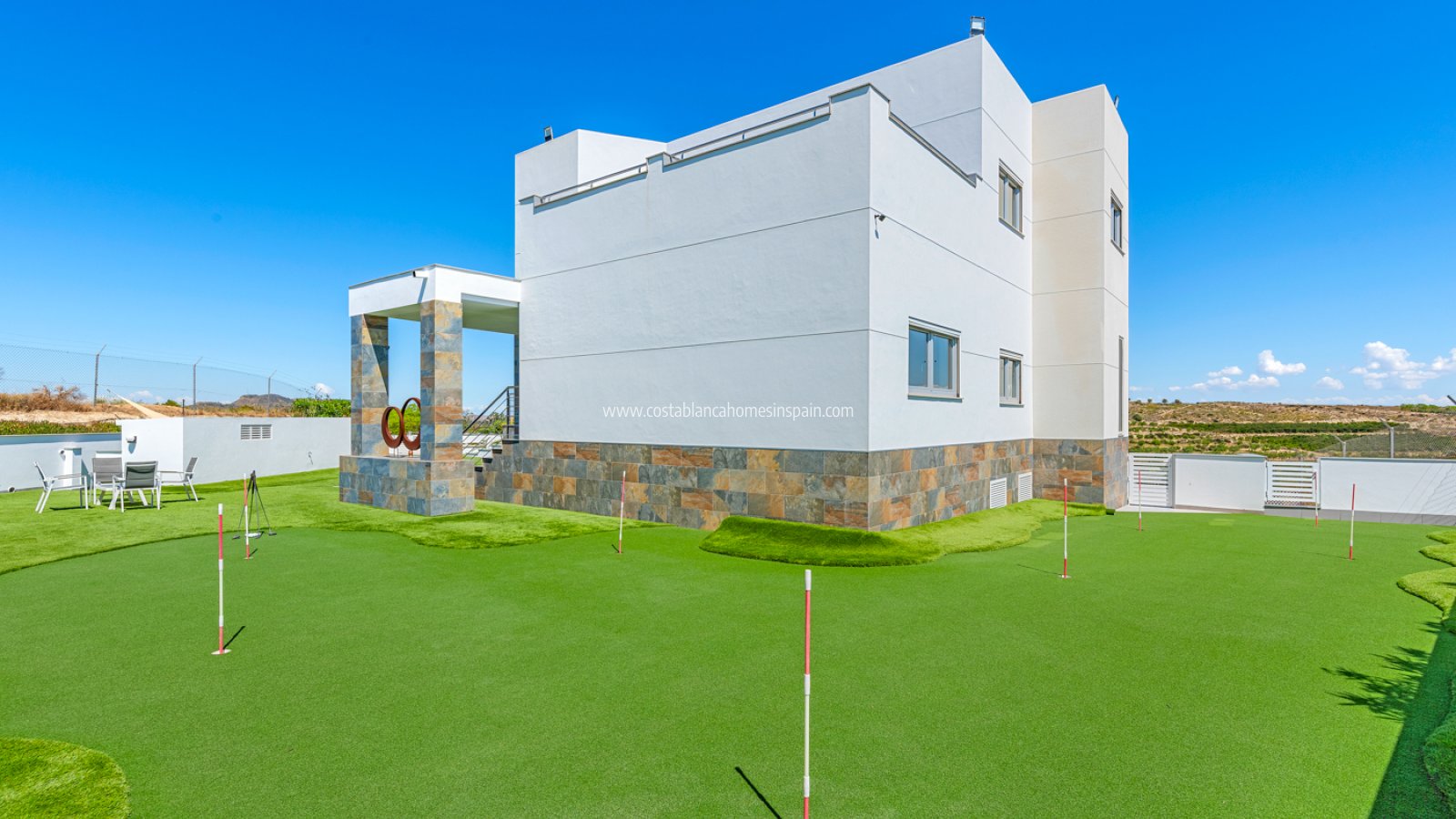 Sale - Detached Villa -  - Torremendo