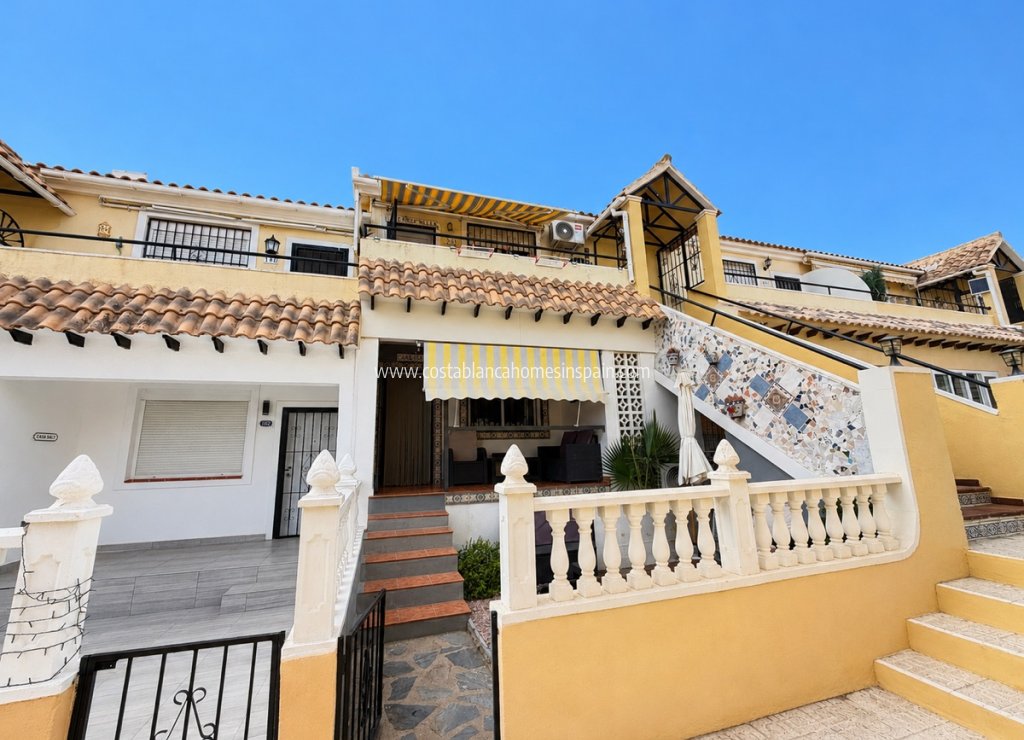 Sale - Detached Villa -  - Torremendo