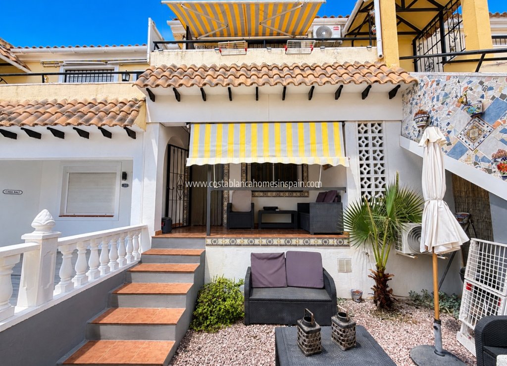 Sale - Detached Villa -  - Torremendo