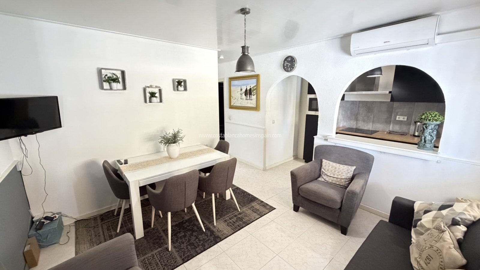 Sale - Detached Villa -  - Torremendo