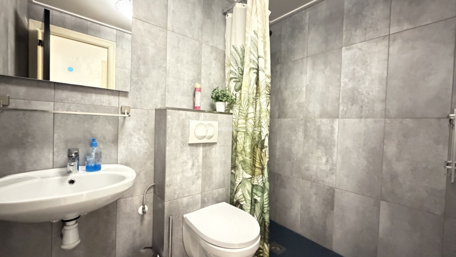 Sale - Detached Villa -  - Torremendo