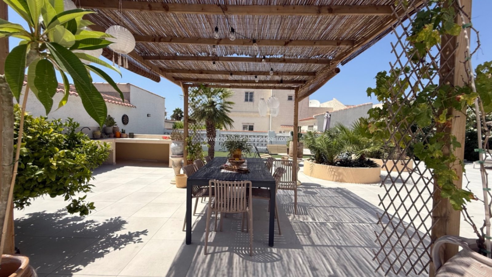 Sale - Detached Villa - Torrevieja - Costa Blanca Sur
