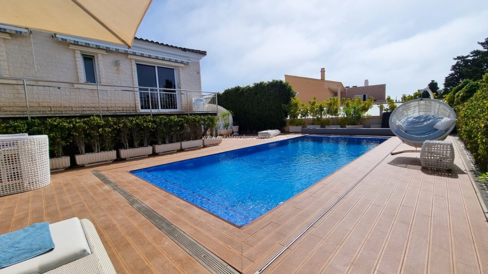 Sale - Detached Villa - Torrevieja - La Mata