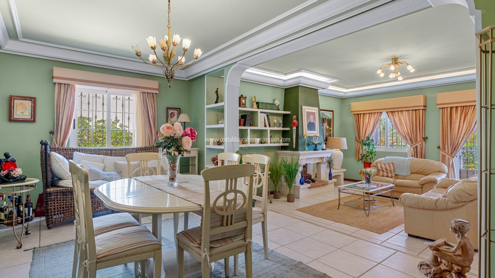 Sale - Detached Villa - Torrevieja - La Mata