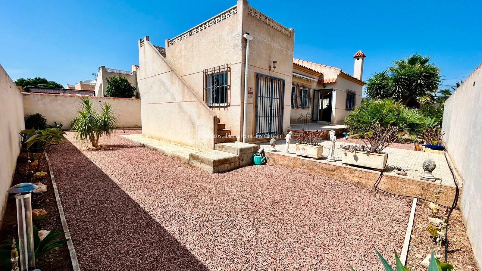 Sale - Detached Villa - Torrevieja - Urbanización San Luis
