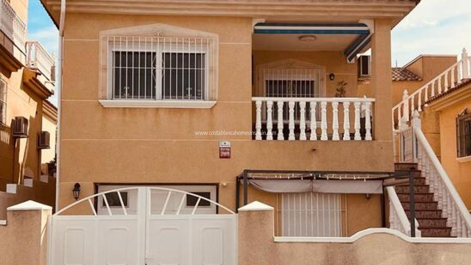 Sale - Detached Villa - Villamartin - Costa Blanca