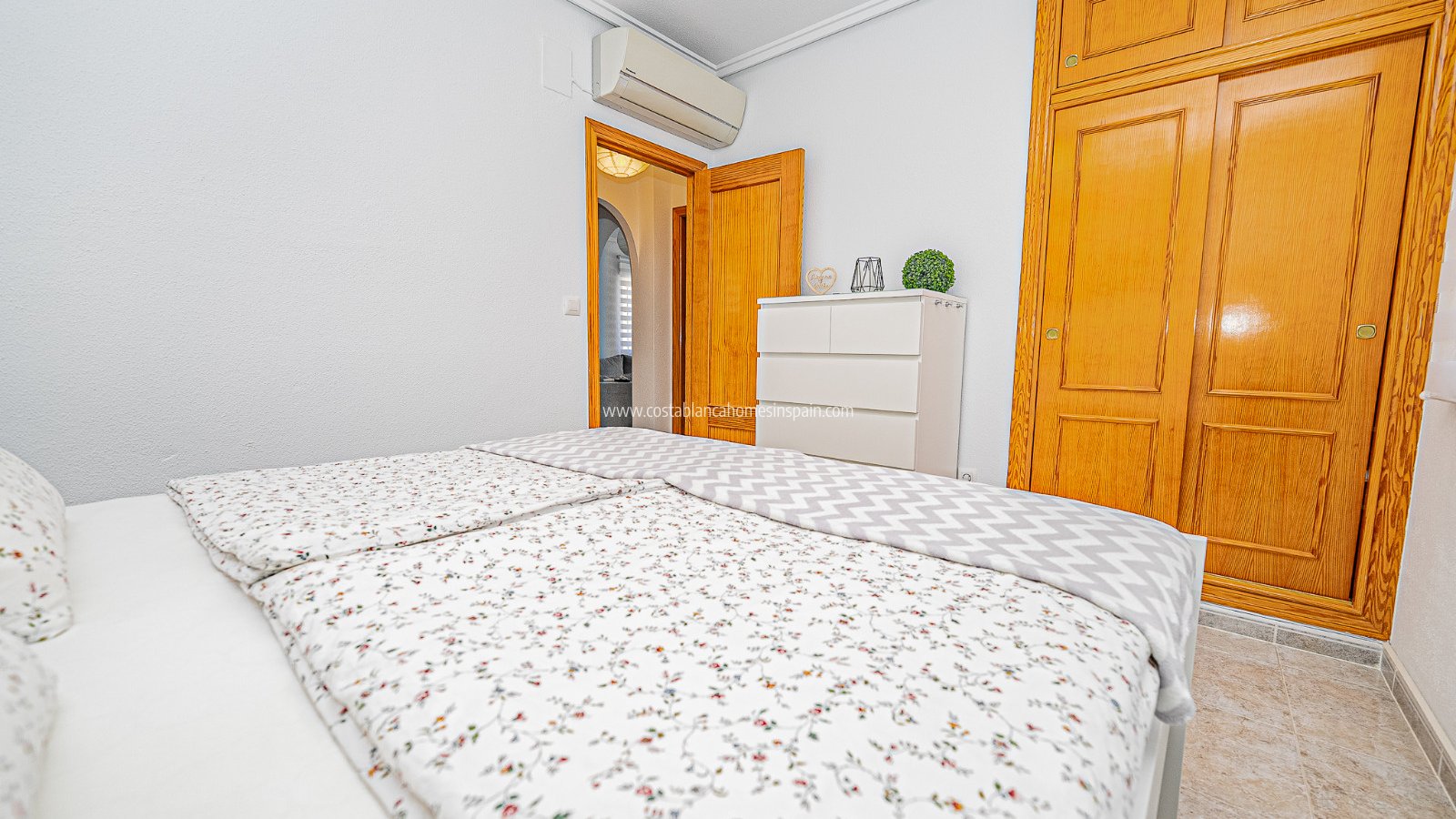 Sale - Detached Villa - Villamartin - Montegolf