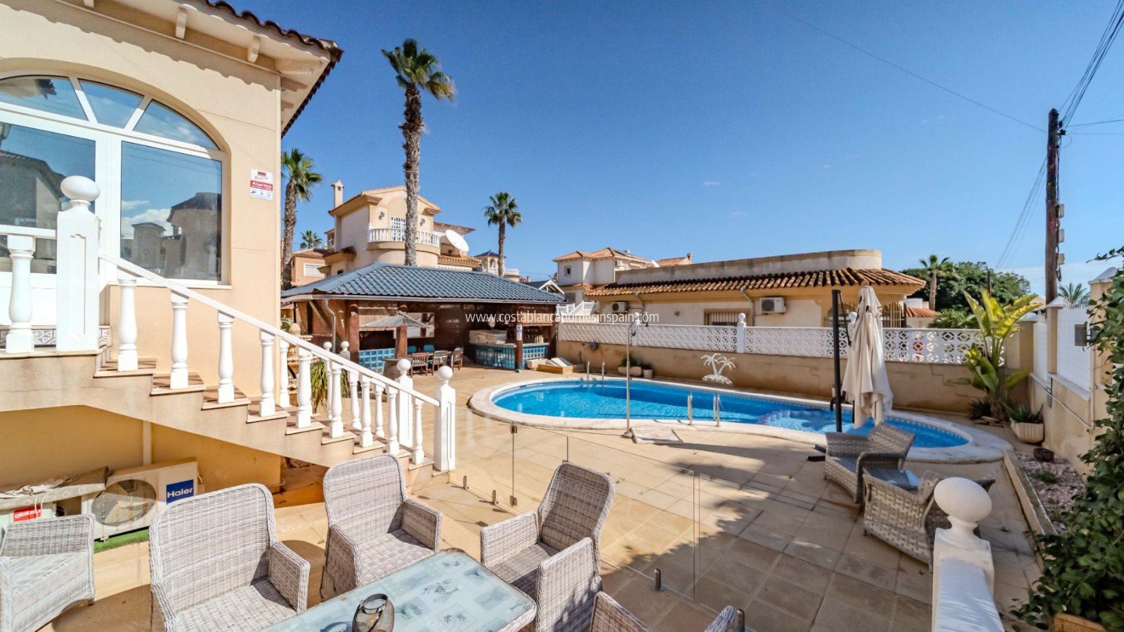 Sale - Detached Villa - Villamartin - Orihuela Costa