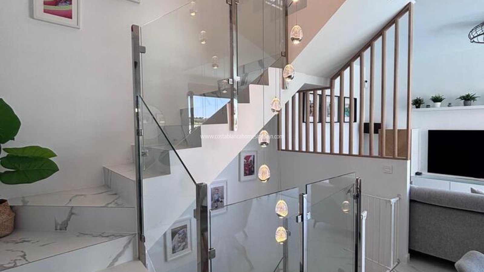 Sale - Detached Villa - Villamartin - Pau 8