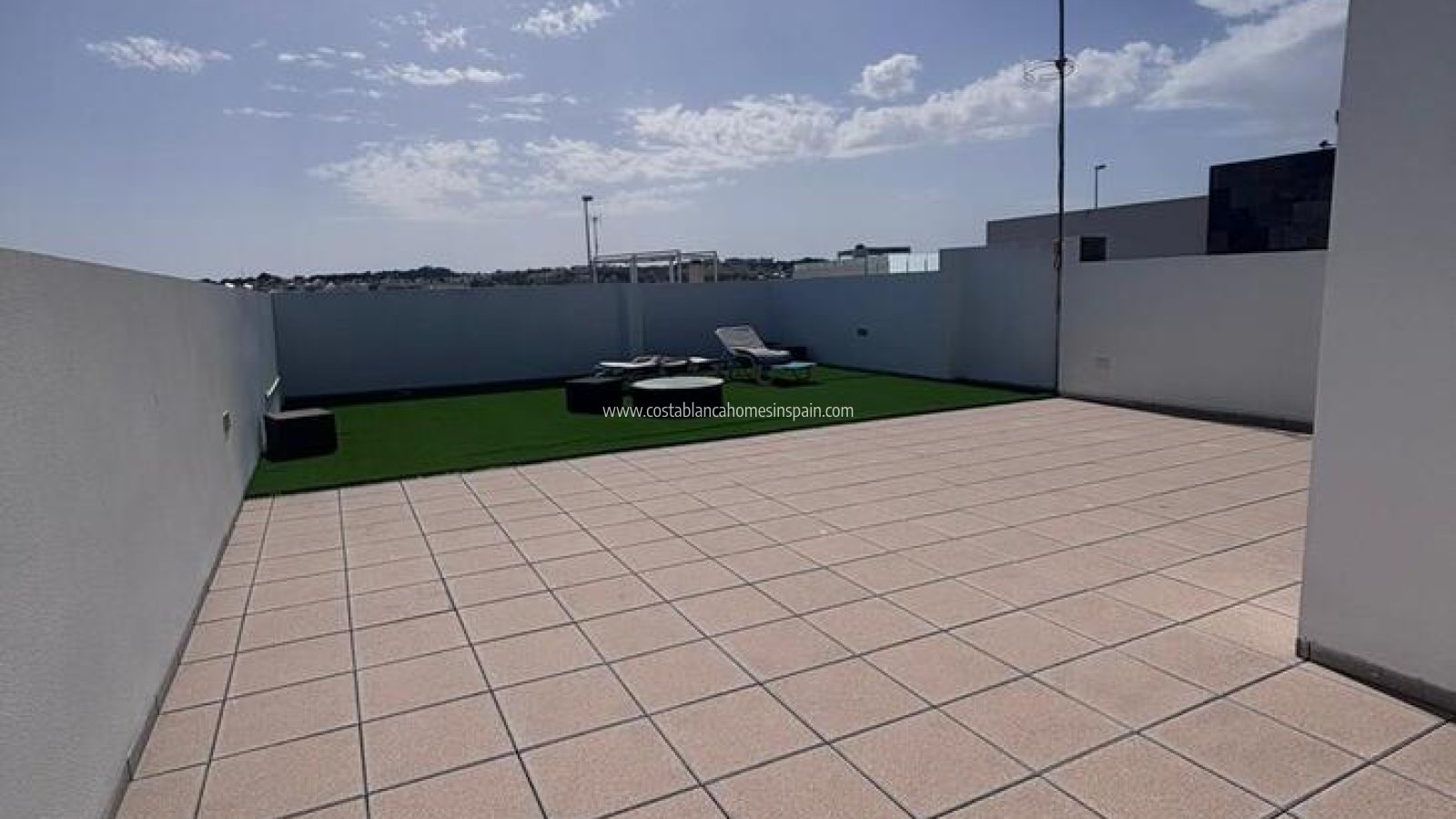 Sale - Detached Villa - Villamartin - Pau 8