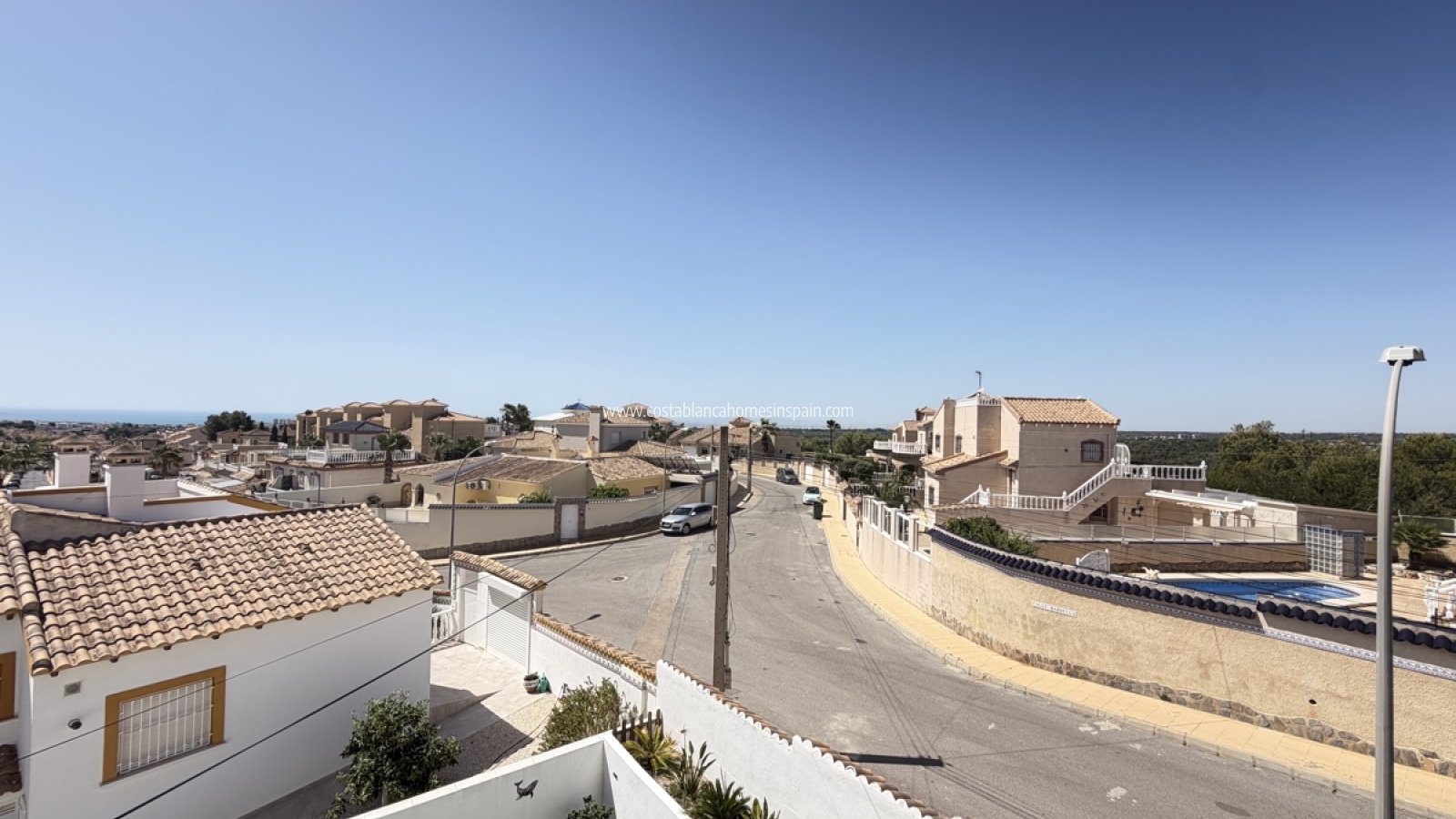 Sale - Detached Villa - Villamartin