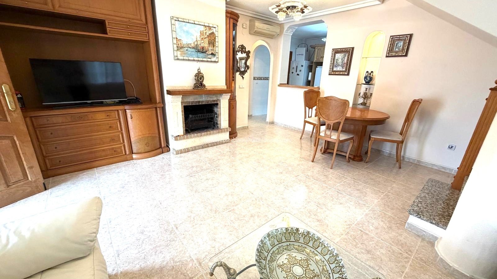 Sale - Detached Villa - Villamartin