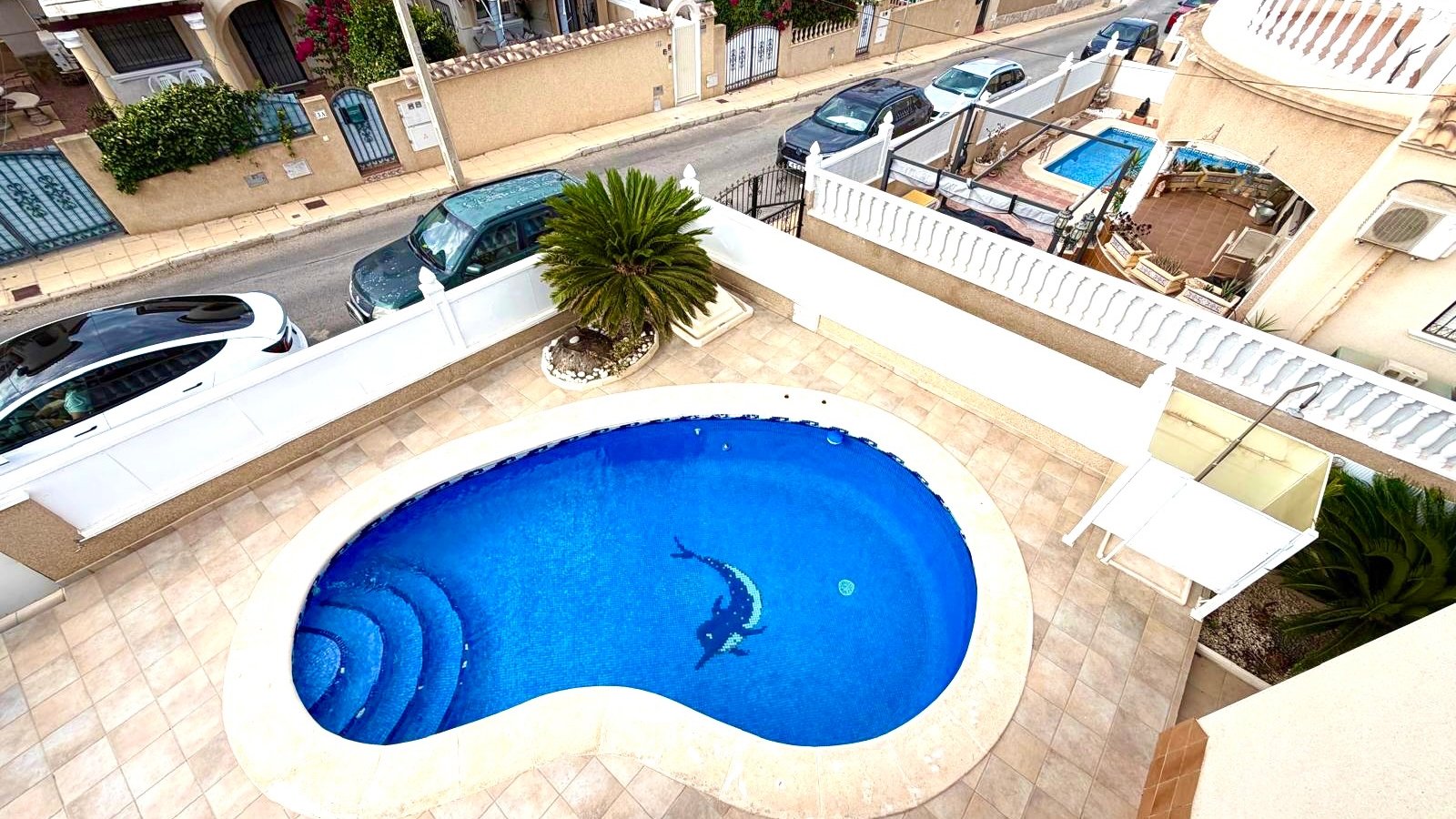 Sale - Detached Villa - Villamartin