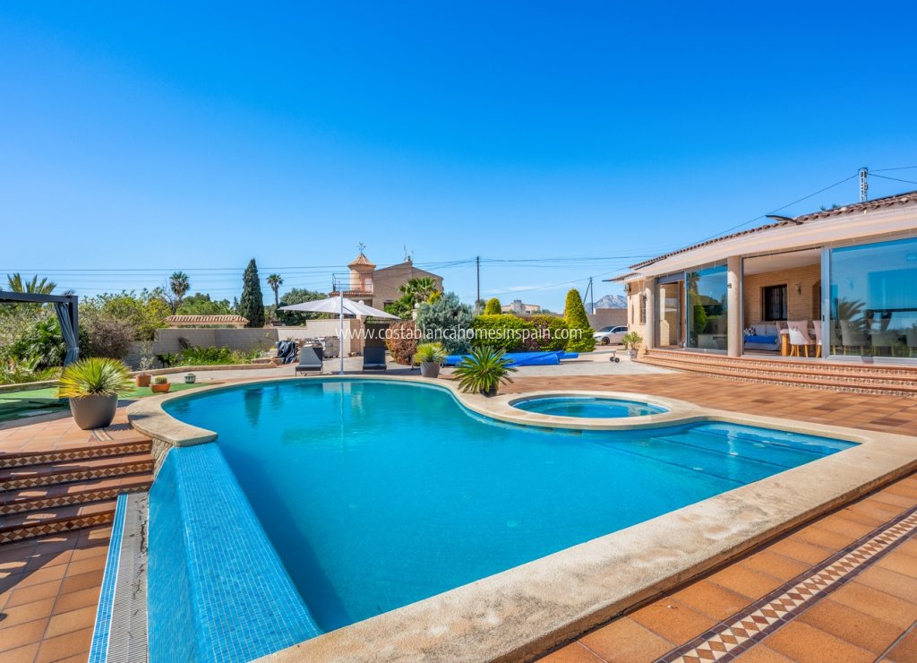 Sale - Finca - Crevillente
