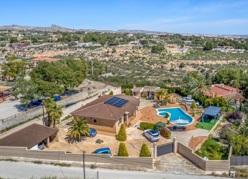 Sale - Finca - Crevillente