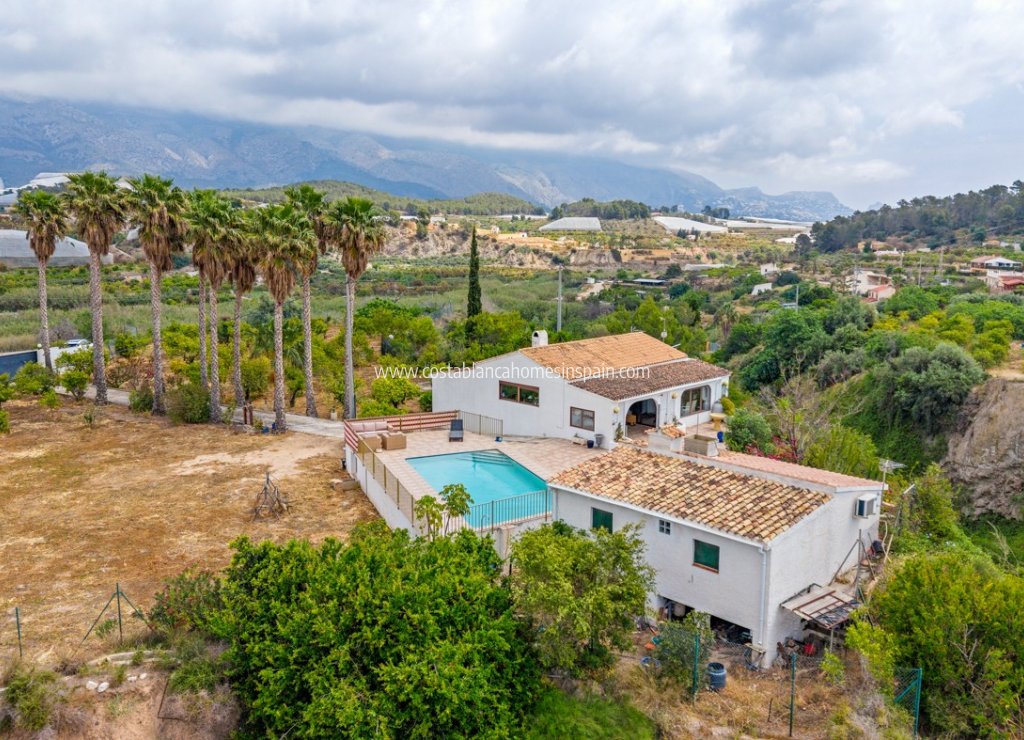 Sale - Finca - La Nucia - La nucia