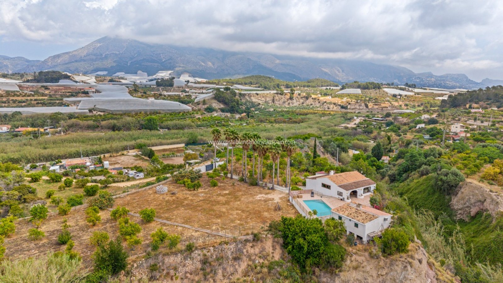 Sale - Finca - La Nucia - La nucia