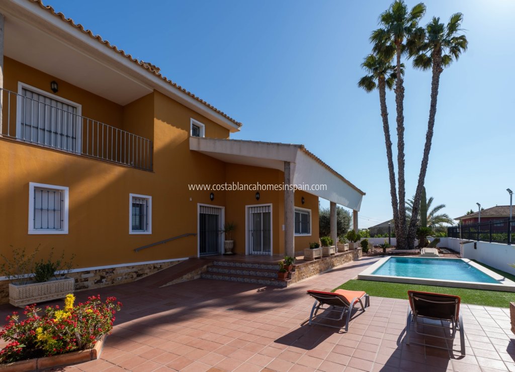 Sale - Finca - Orihuela