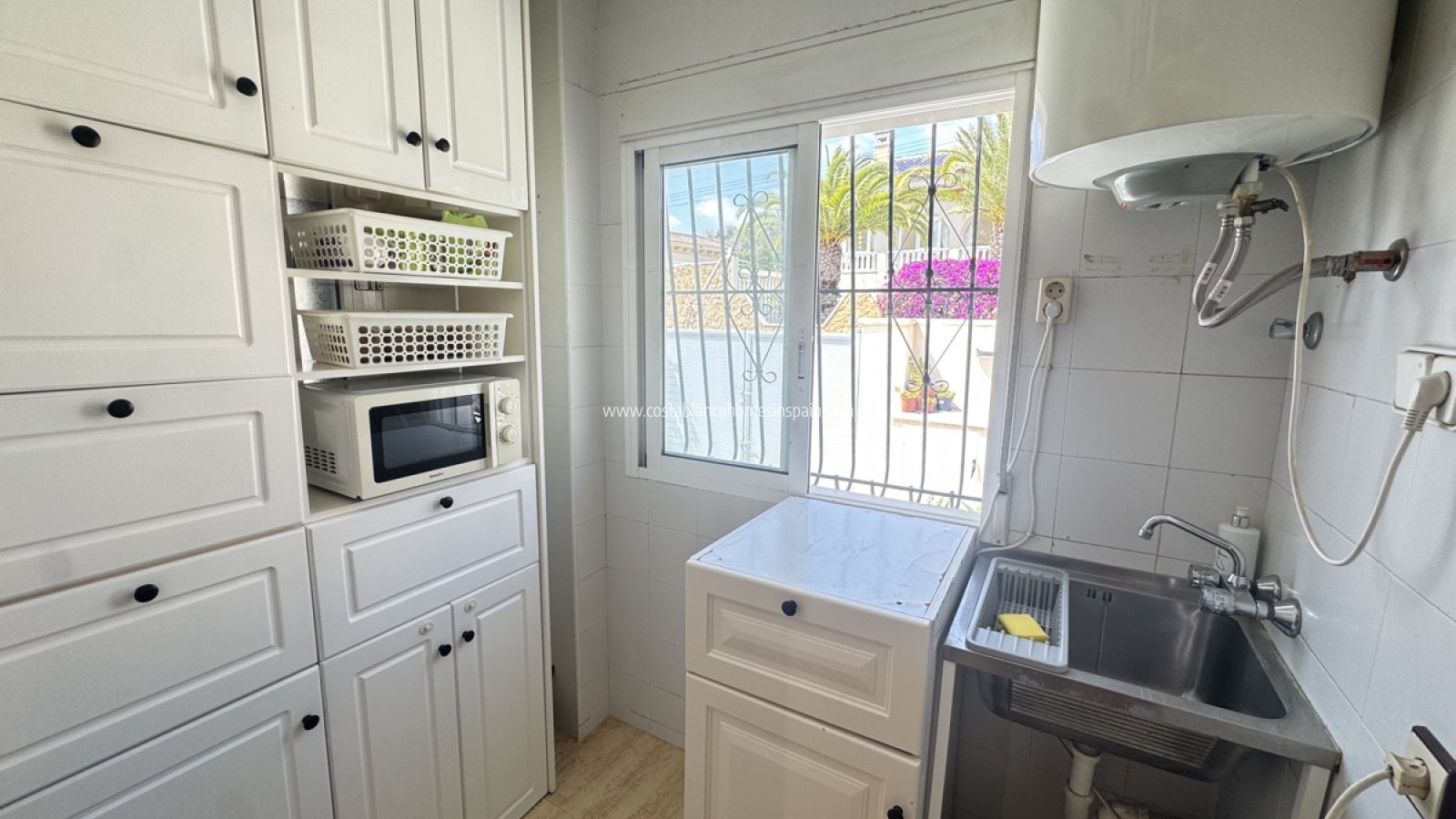 Sale -  - San Miguel de Salinas