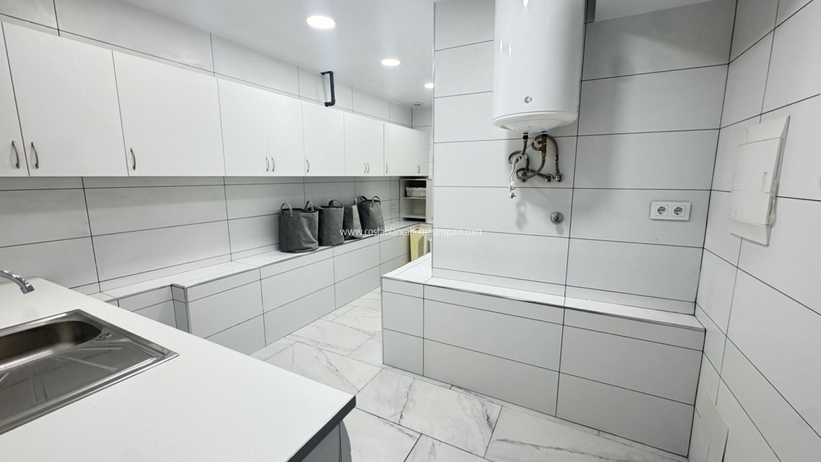 Sale -  - San Miguel de Salinas