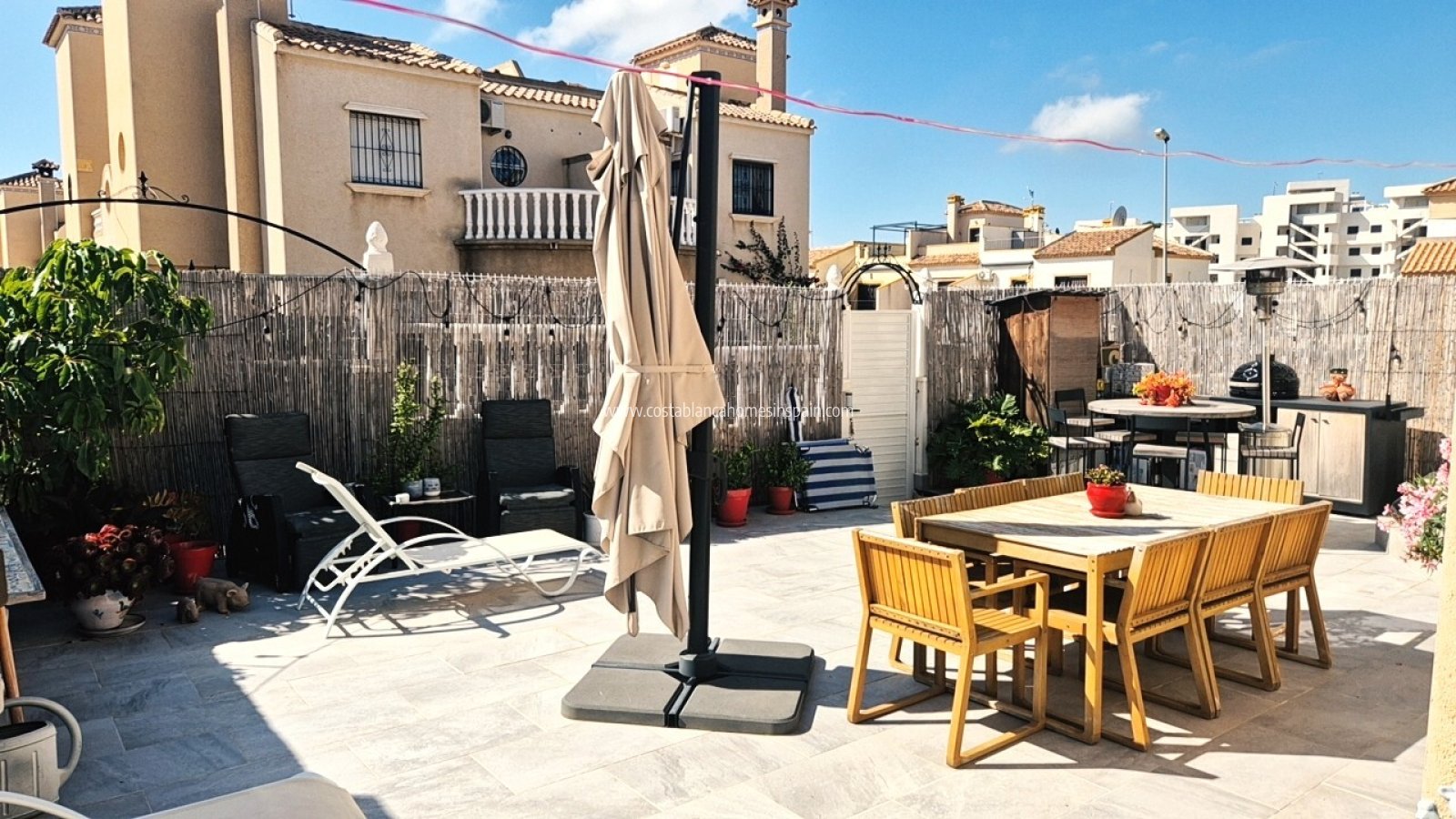 Sale - Semi - Detached Villa - Villamartin - Costa Blanca