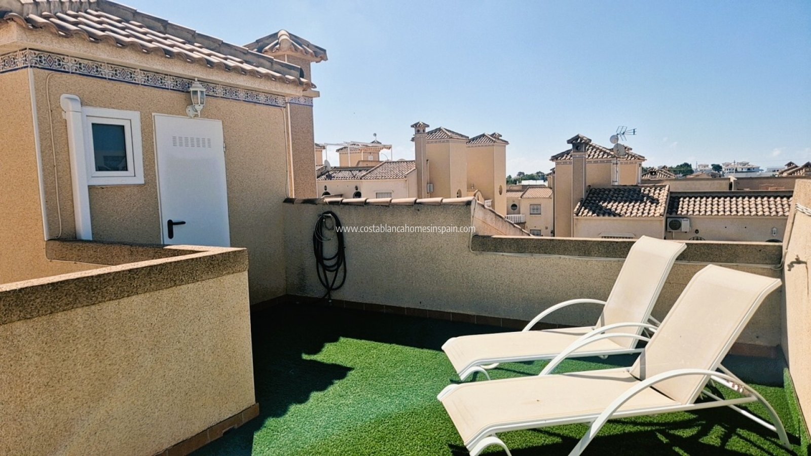 Sale - Semi - Detached Villa - Villamartin - Costa Blanca