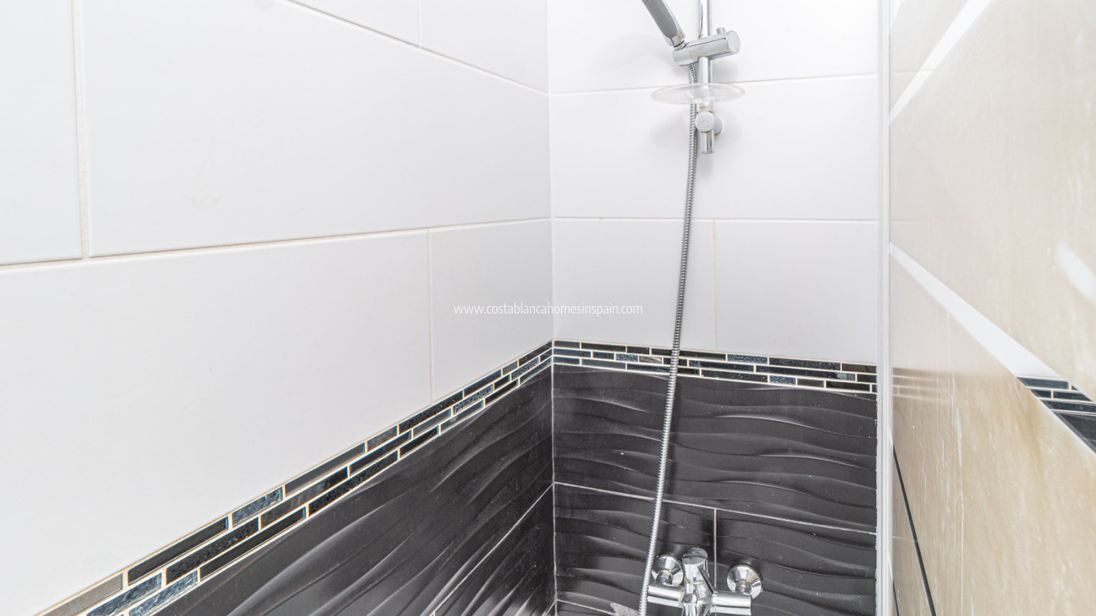 Sale - Semi - Detached Villa - Villamartin - Fortuna