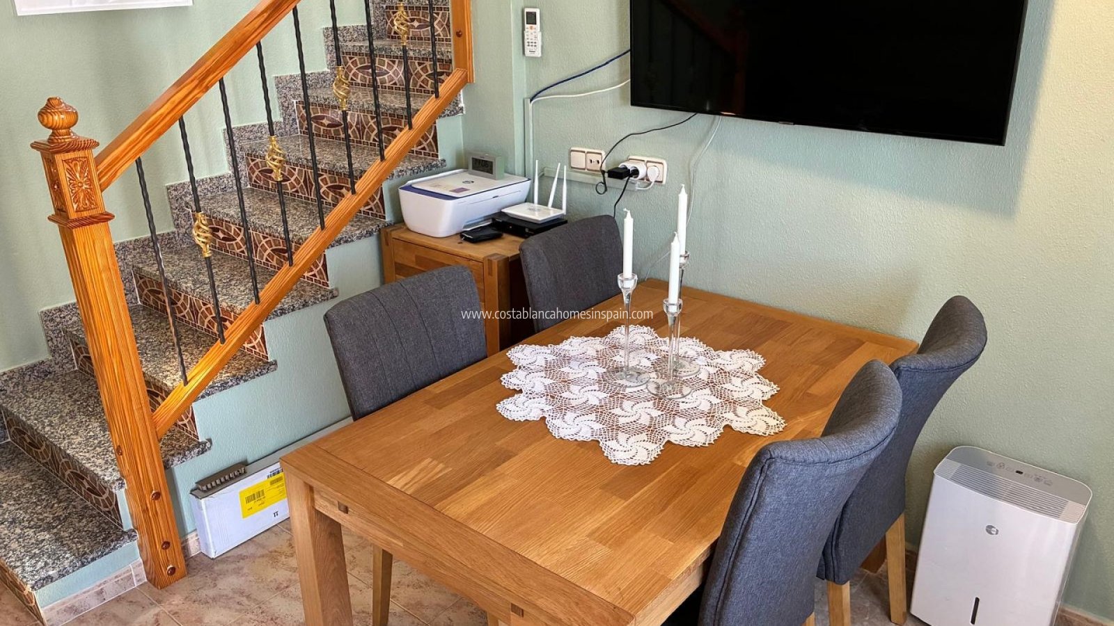 Sale - Semi - Detached Villa - Villamartin