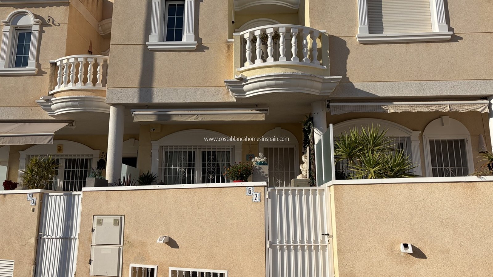 Sale - Townhouse - Heredades