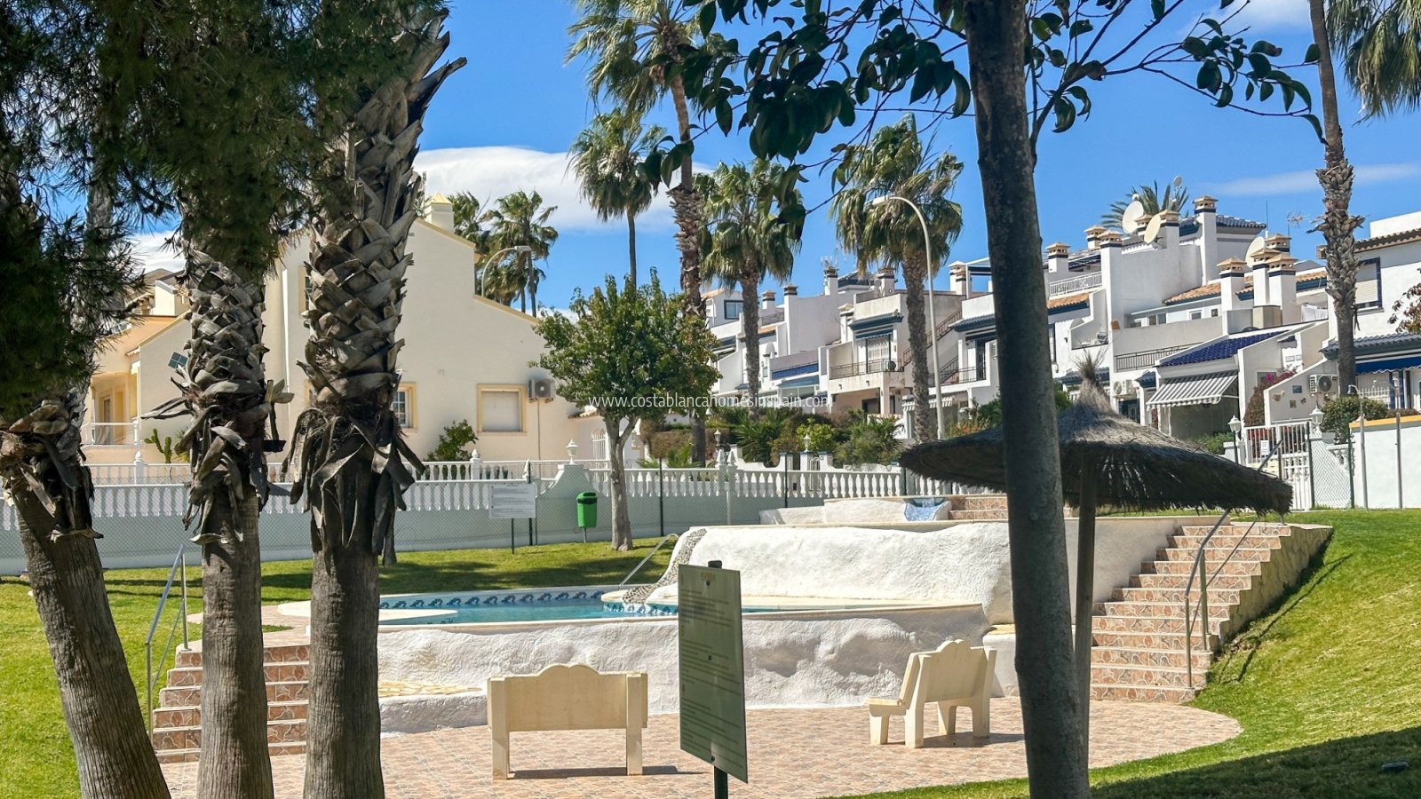 Sale - Townhouse - Orihuela Costa - Los Dolses