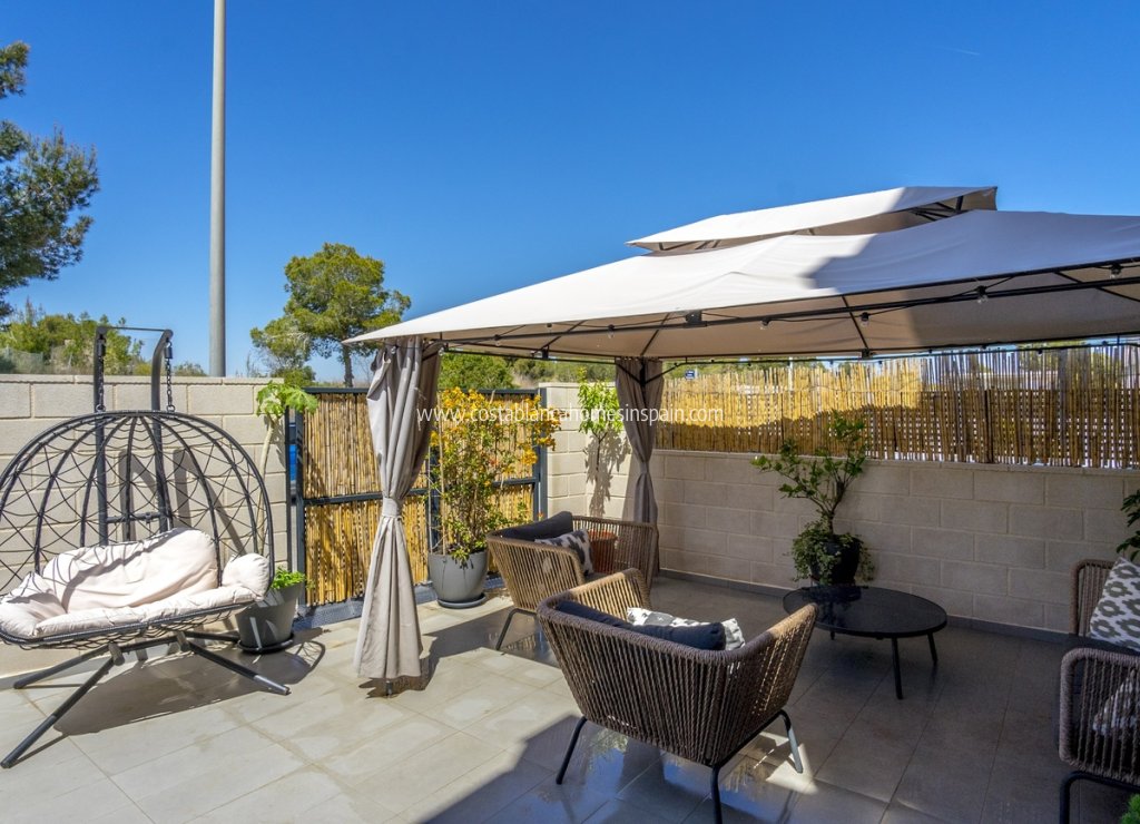 Sale - Townhouse - Villamartin - Costa Blanca