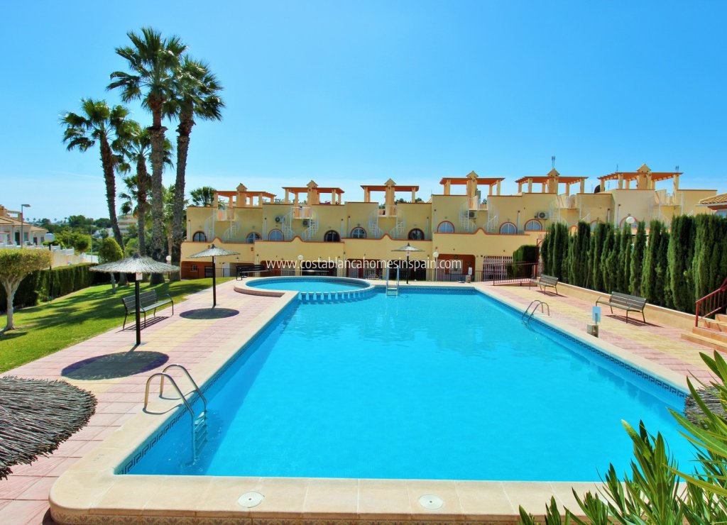Sale - Townhouse - Villamartin