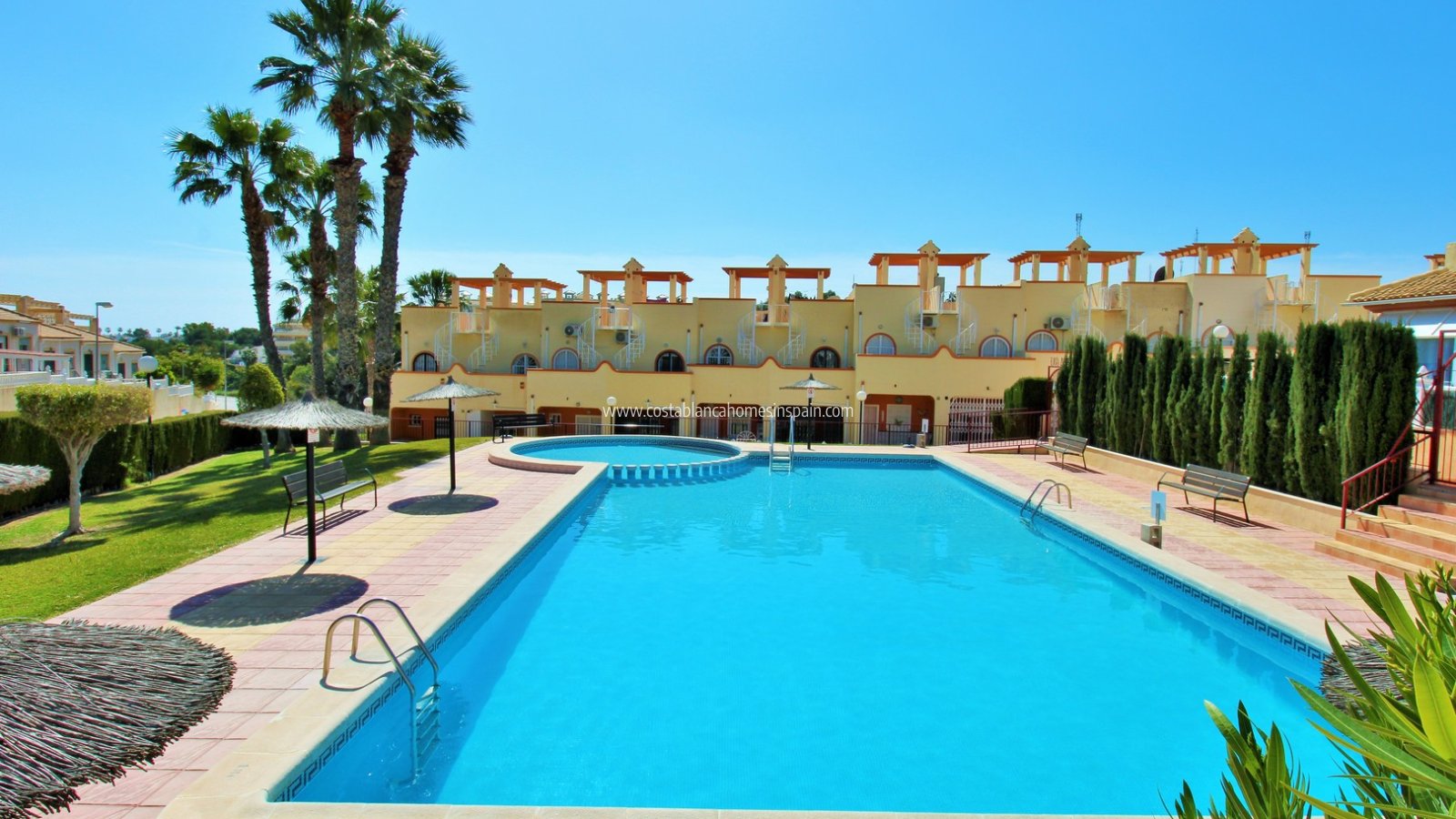 Sale - Townhouse - Villamartin