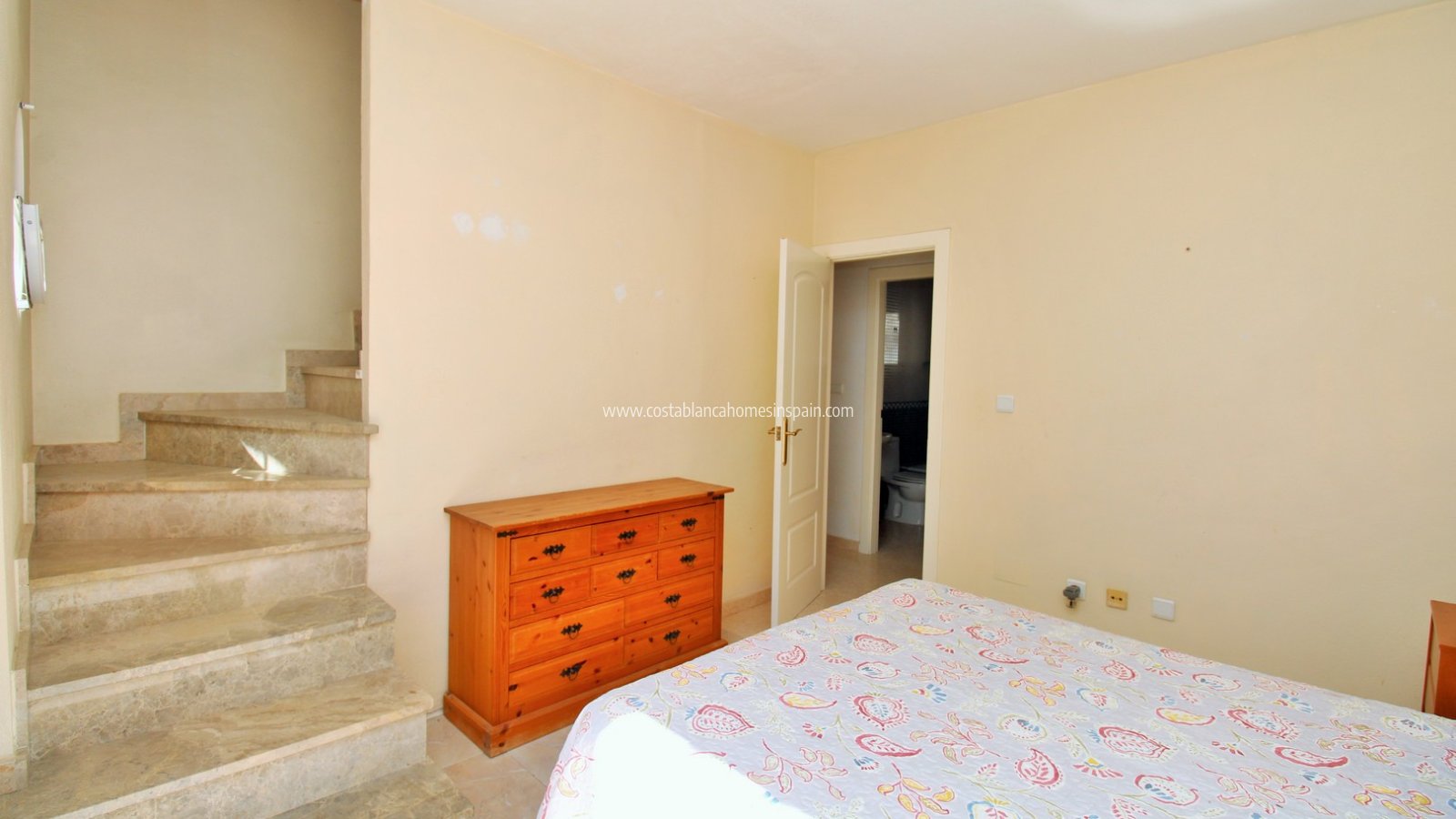 Sale - Townhouse - Villamartin
